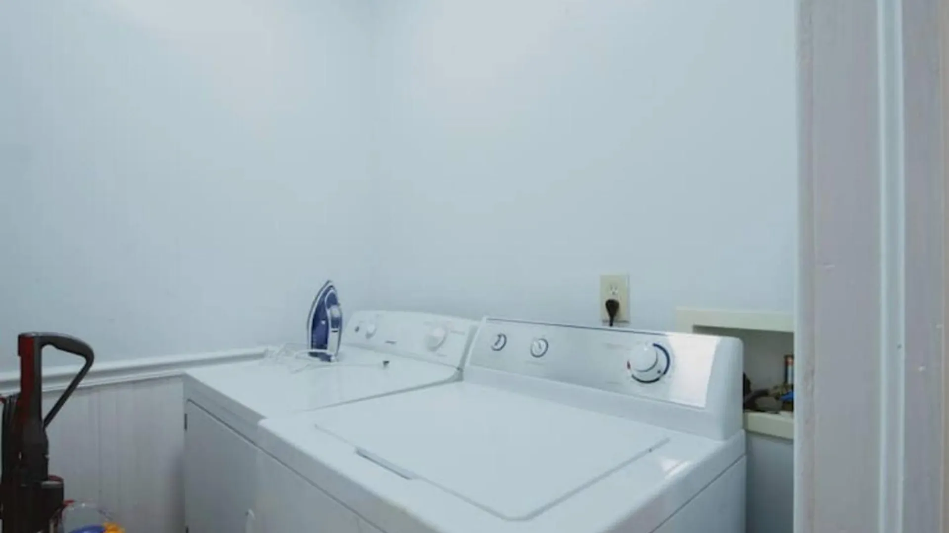 Private Triplex Sleeps 22 Starland District Vila Savannah Casa de Férias