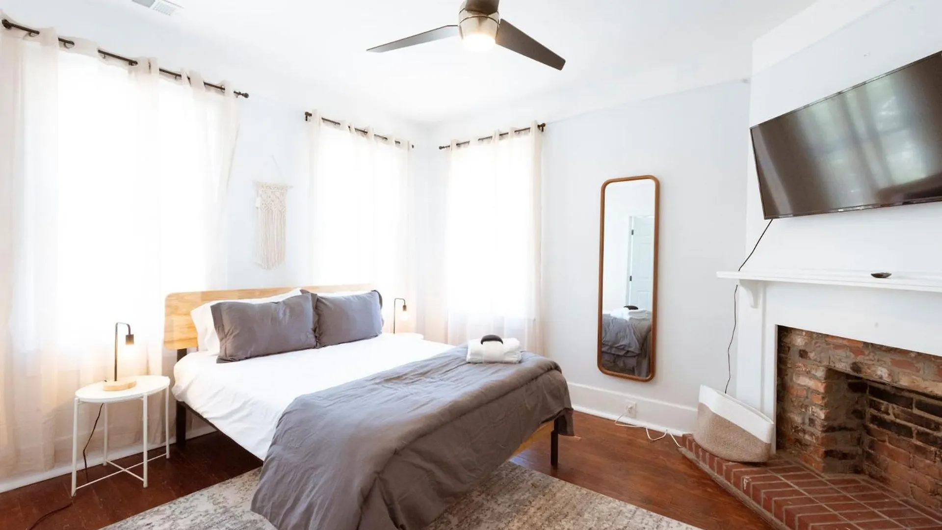 Casa de Férias Private Triplex Sleeps 22 Starland District Vila Savannah